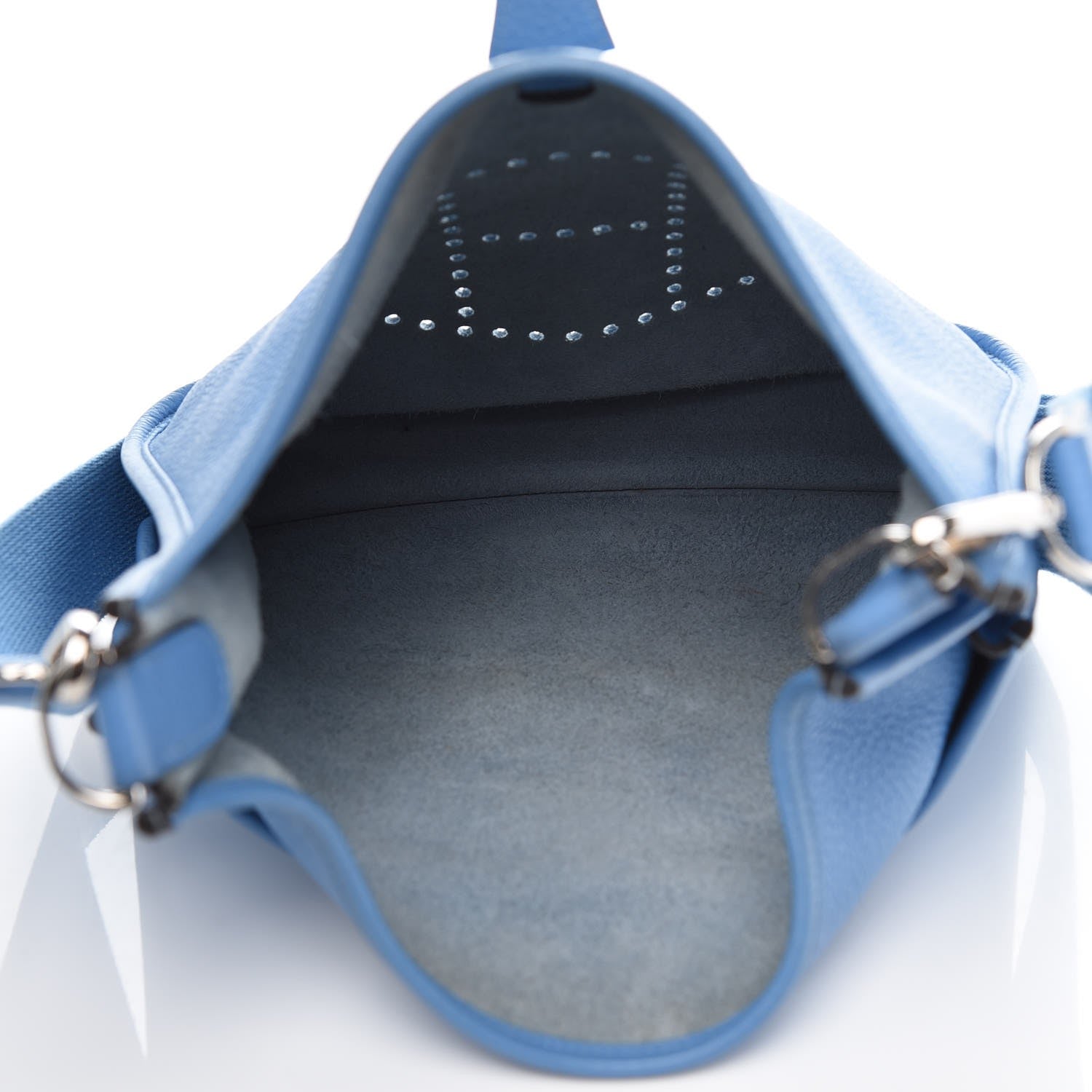 Hermes Taurillon Clemence Evelyne III PM Bleu Paradis 5 of 14
