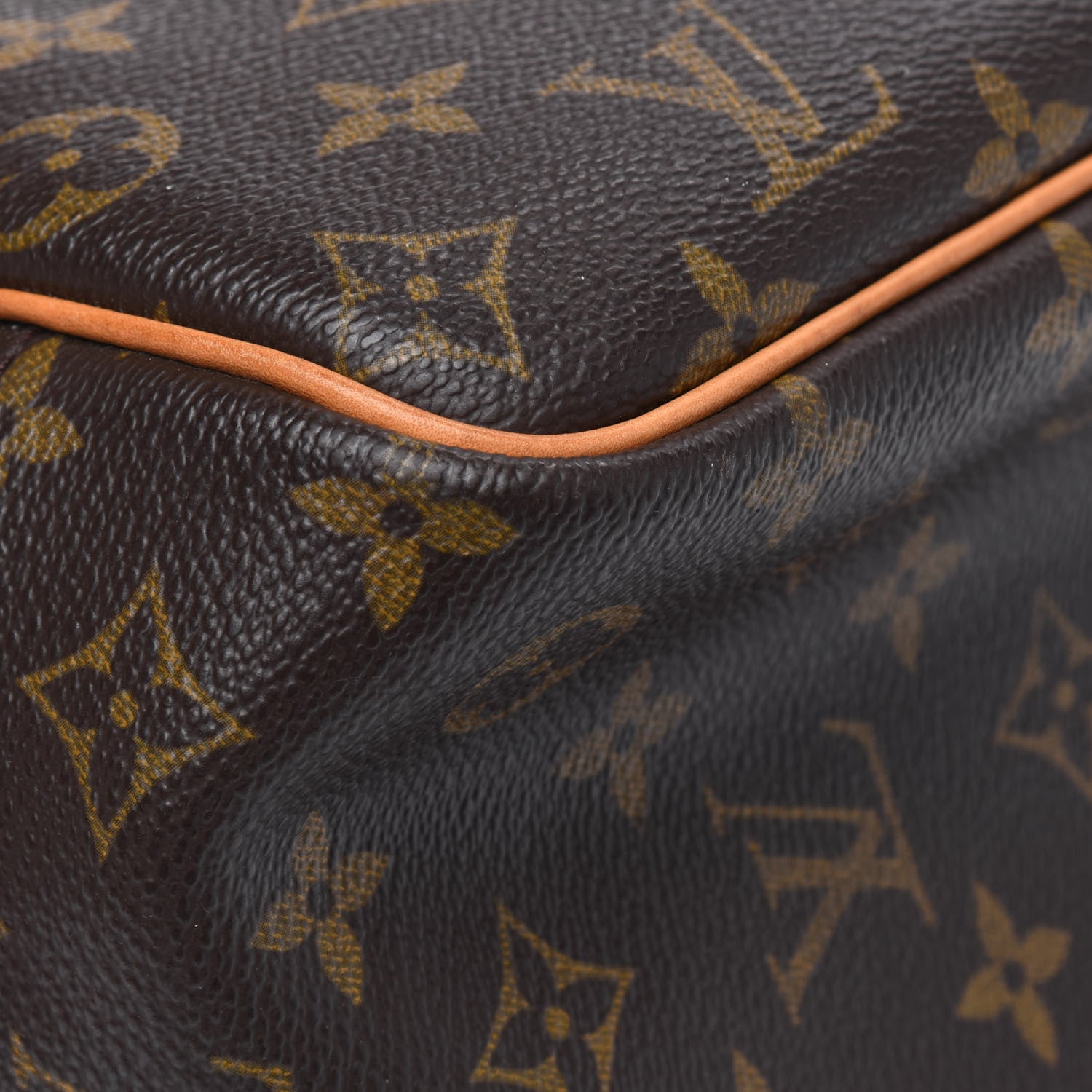 Louis Vuitton Monogram Deauville 13 of 29