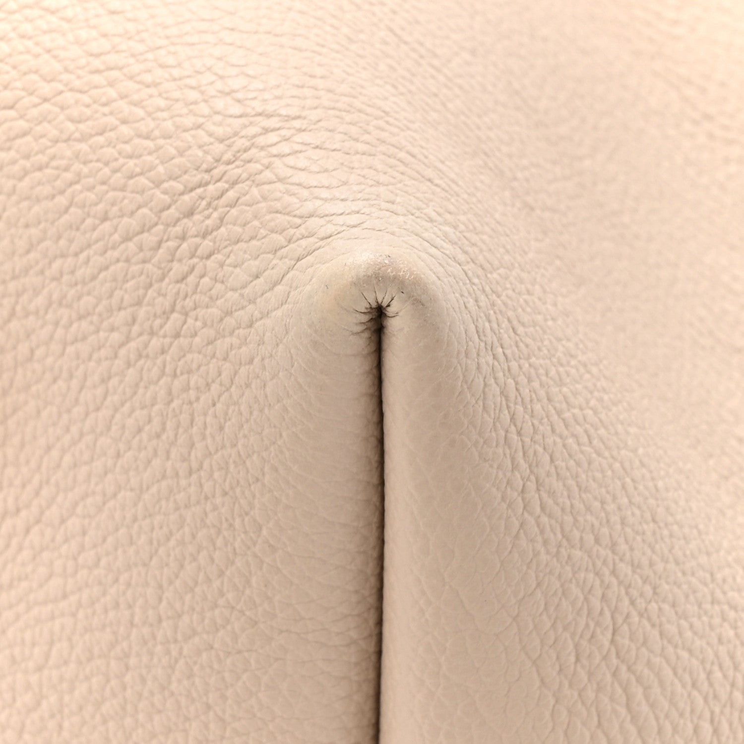 Louis Vuitton Grained Calfskin Low Key Hobo MM Limestone 11 of 13
