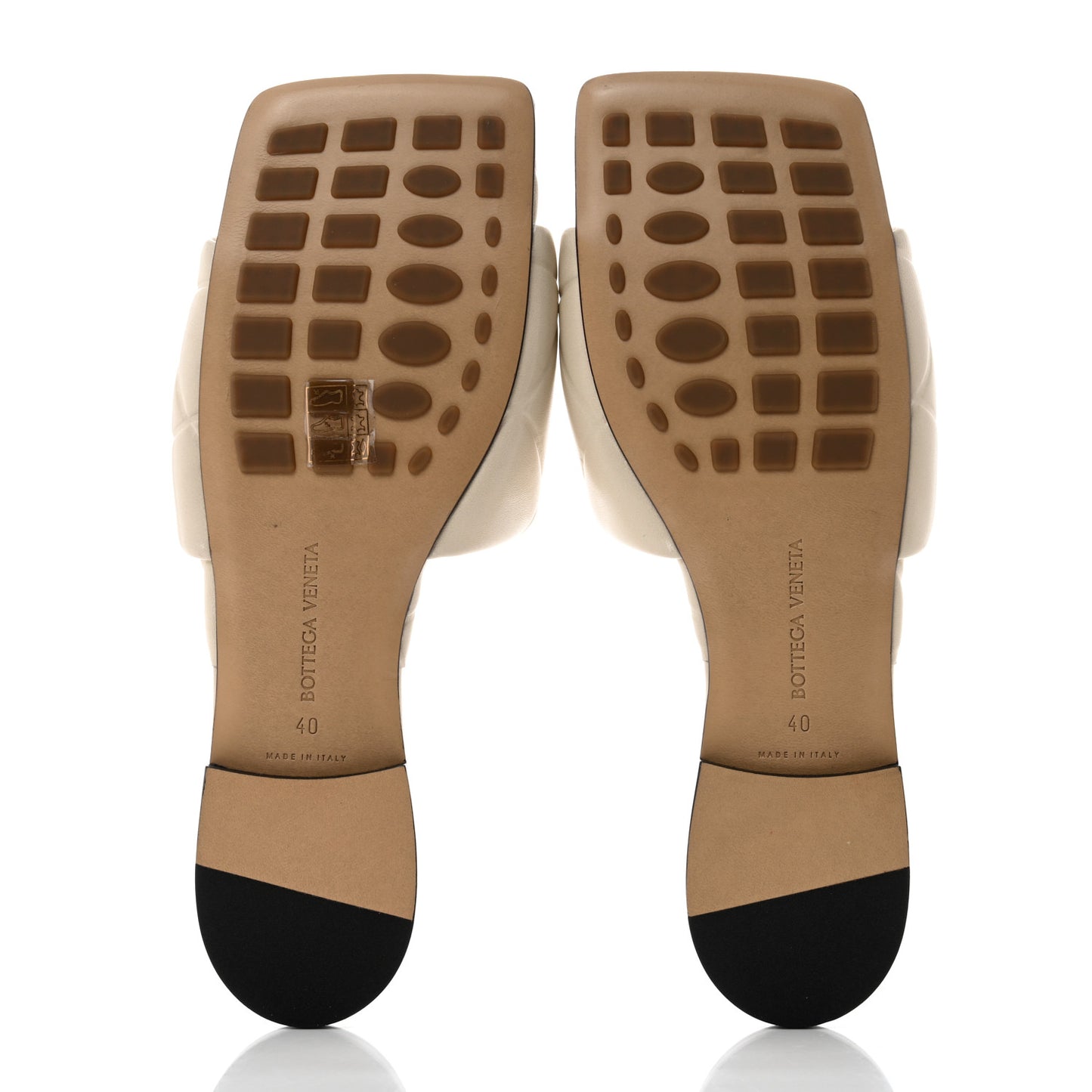 Nappa Quilted Rubber Lido Flat Sandals 40 Sea Salt