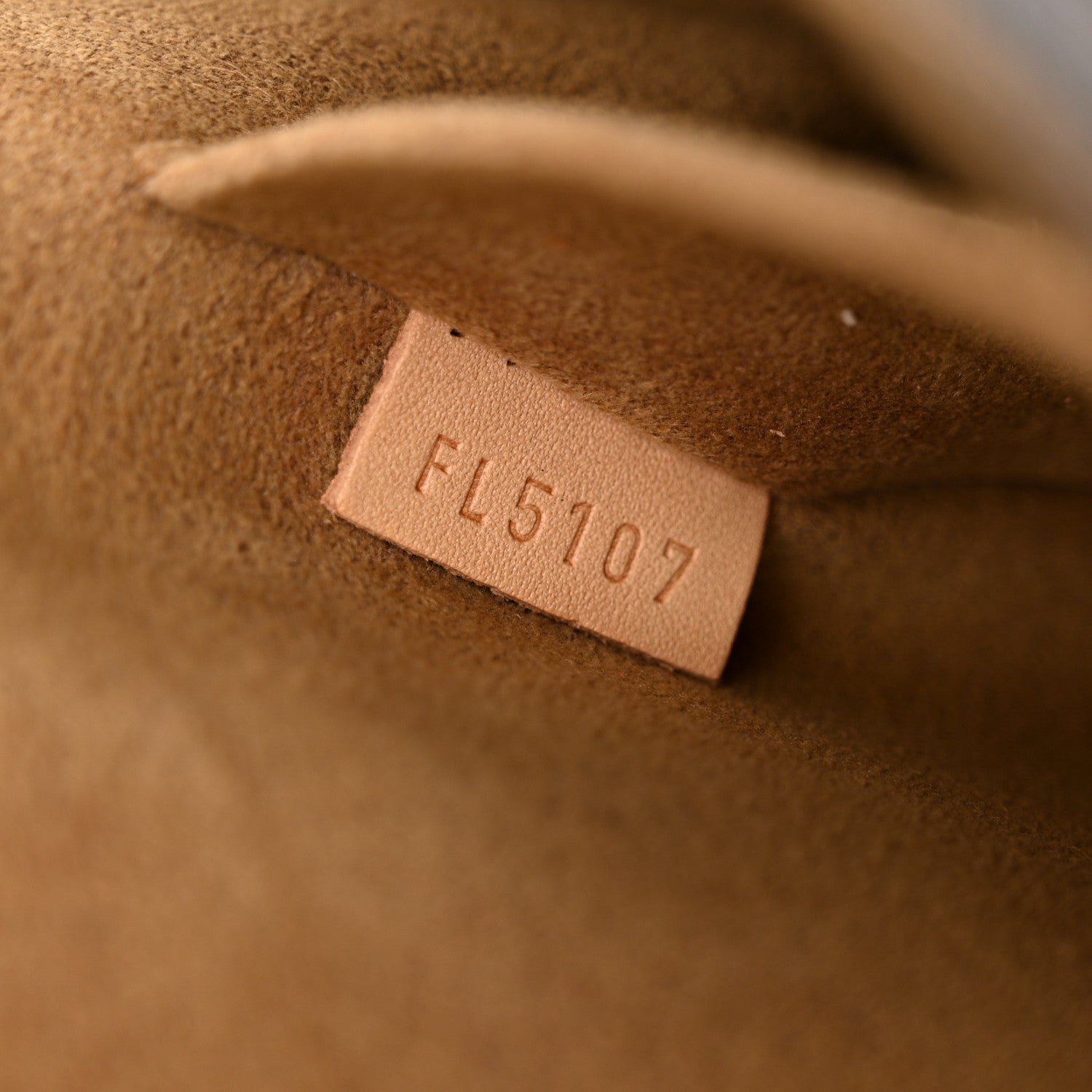 Louis Vuitton Monogram Marignan Coquelicot 7 of 14