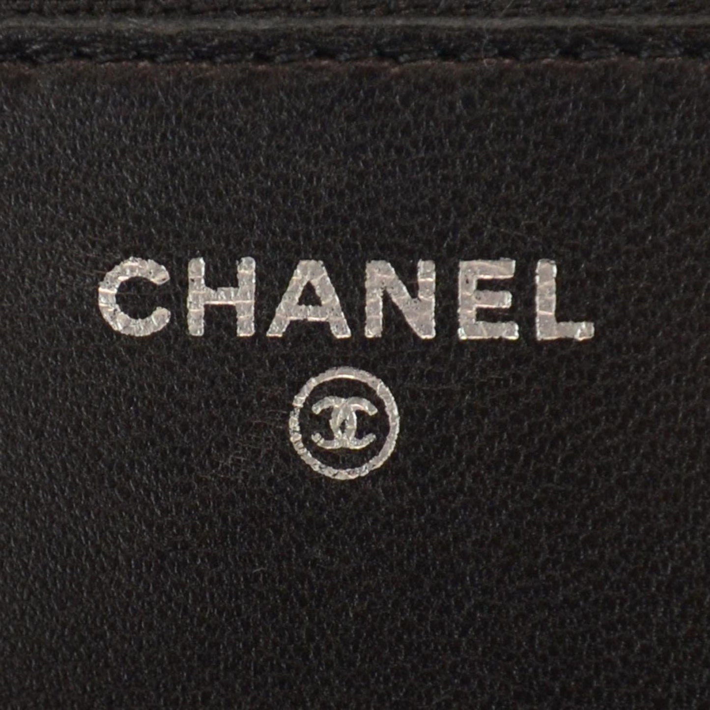 Lambskin Quilted Wallet On Chain Black