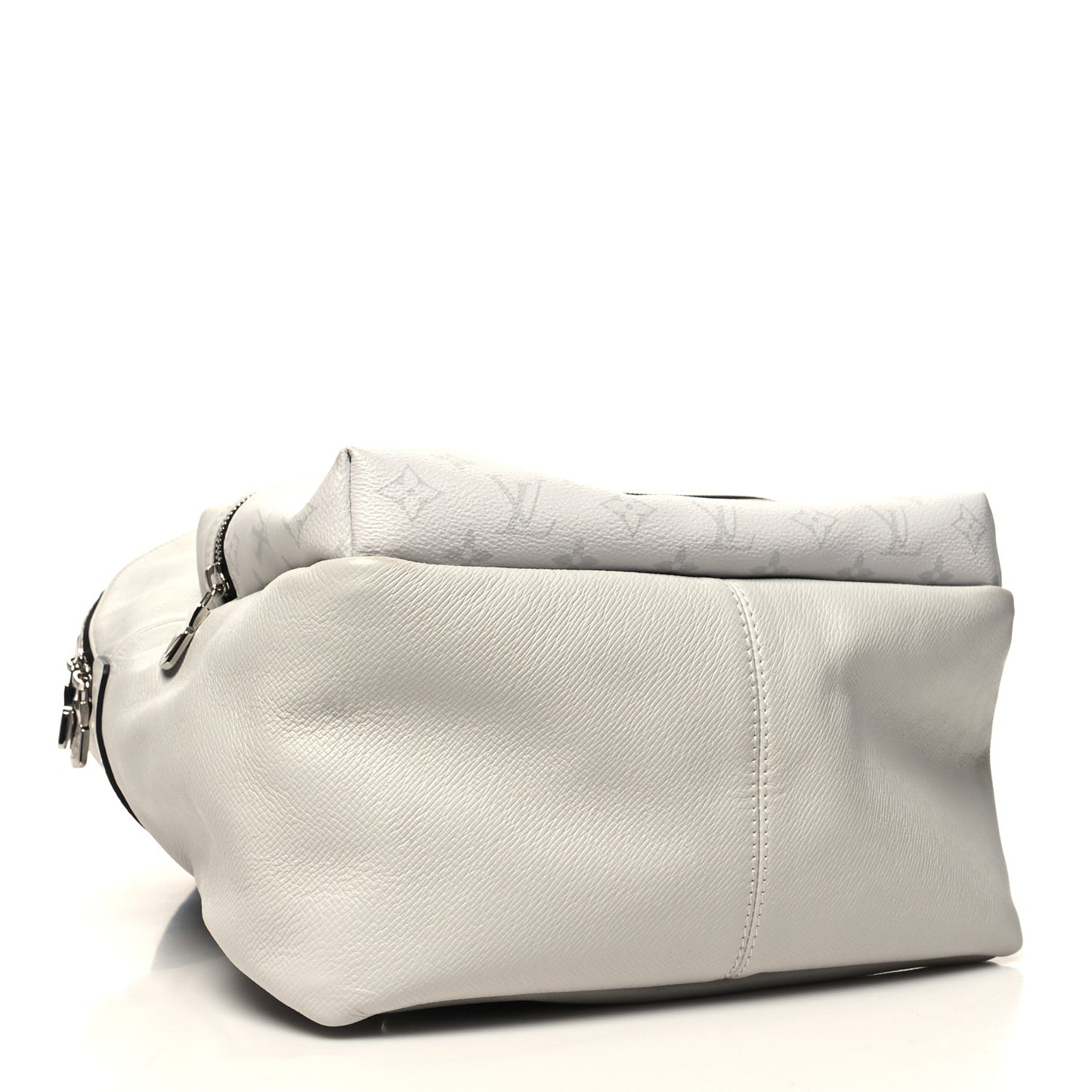 Taiga Monogram Discovery Backpack PM White