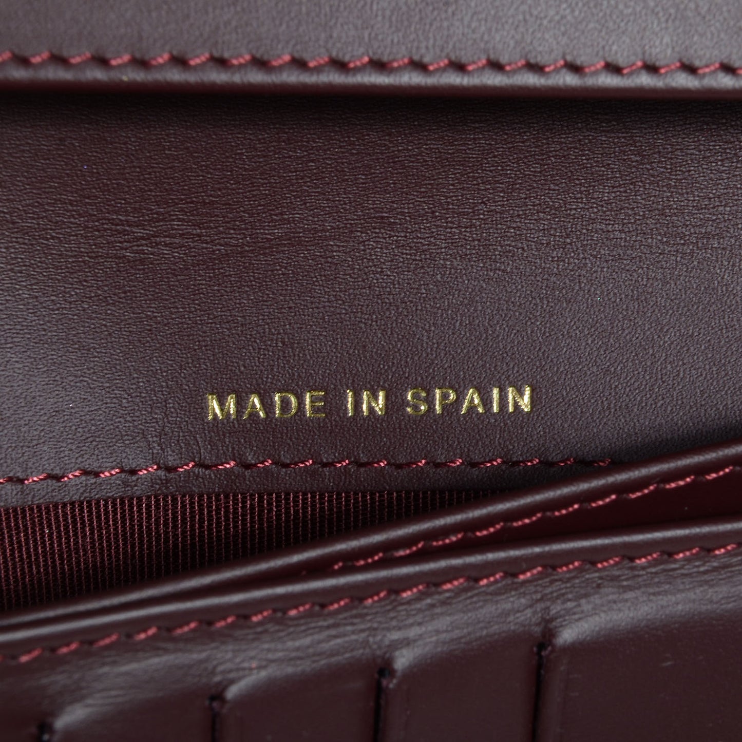 Caviar Quilted Yen Wallet Black