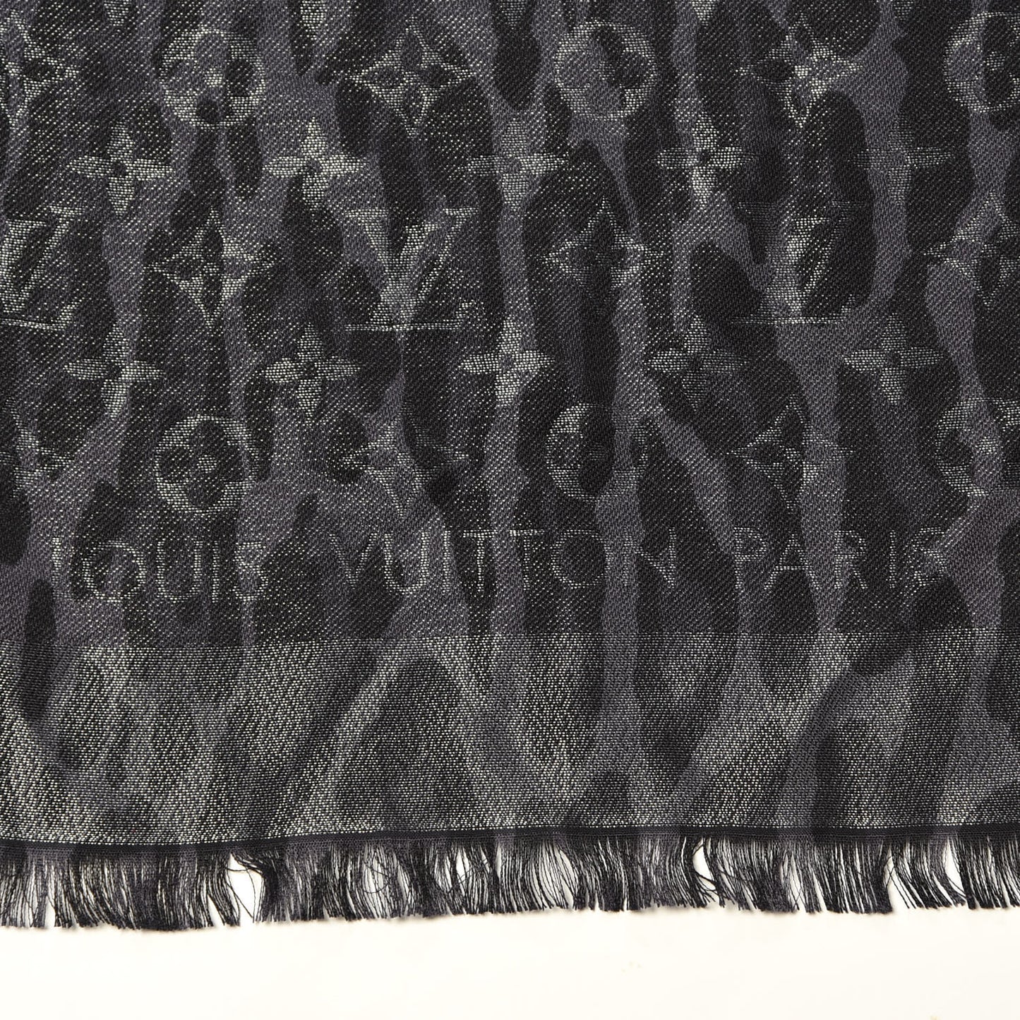 Silk Wool Monogram Leogram Shine Shawl Black