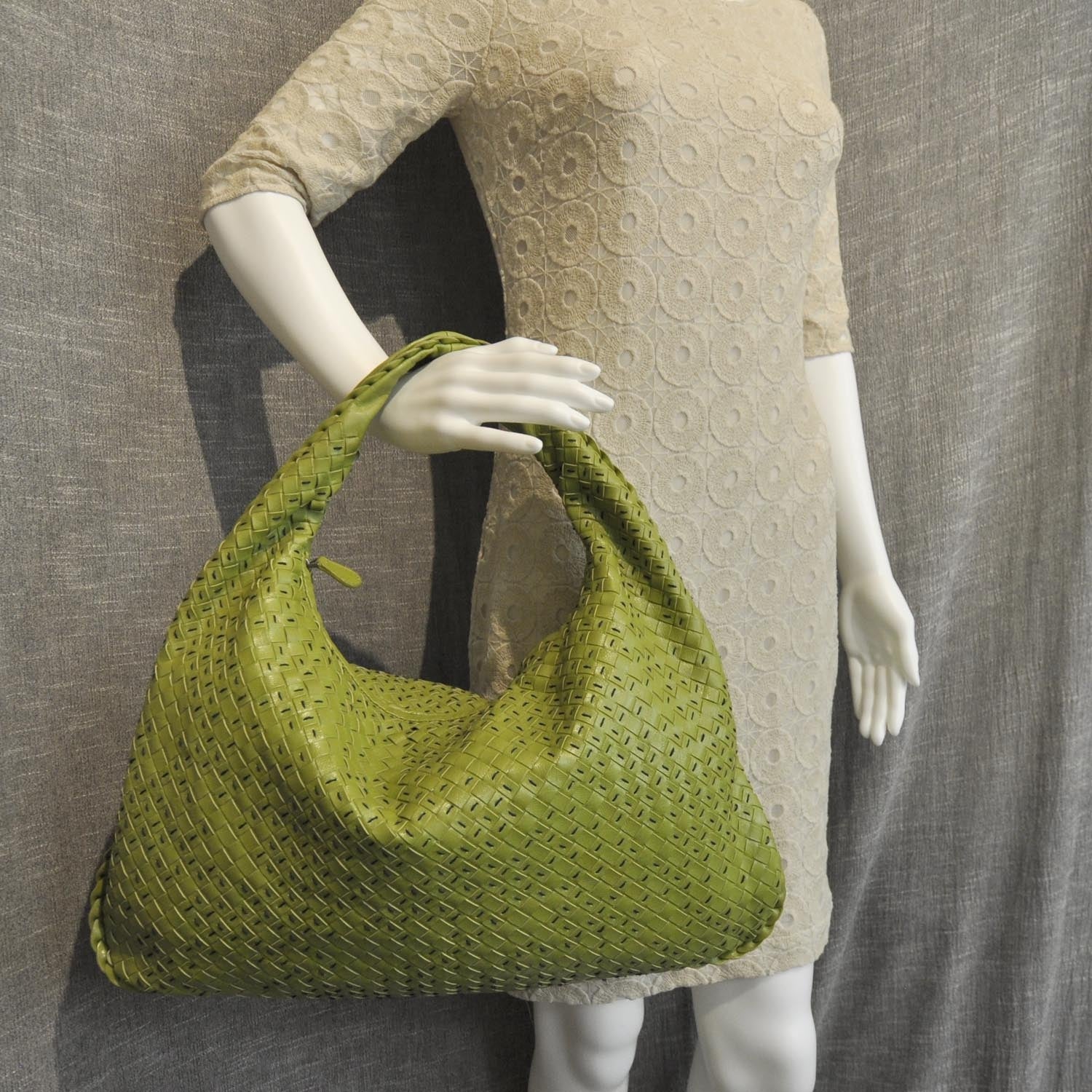 Bottega Veneta Shiny Calfskin Large Top Stitched Veneta Hobo 2 of 9
