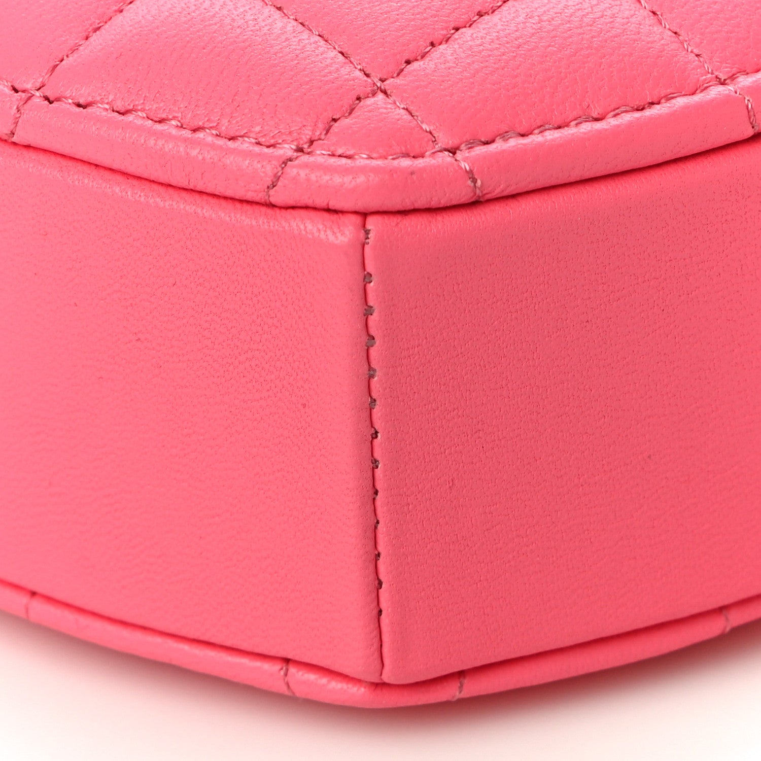 Chanel Lambskin Quilted CC In Love Heart Clutch With Chain Pink 9 of 10