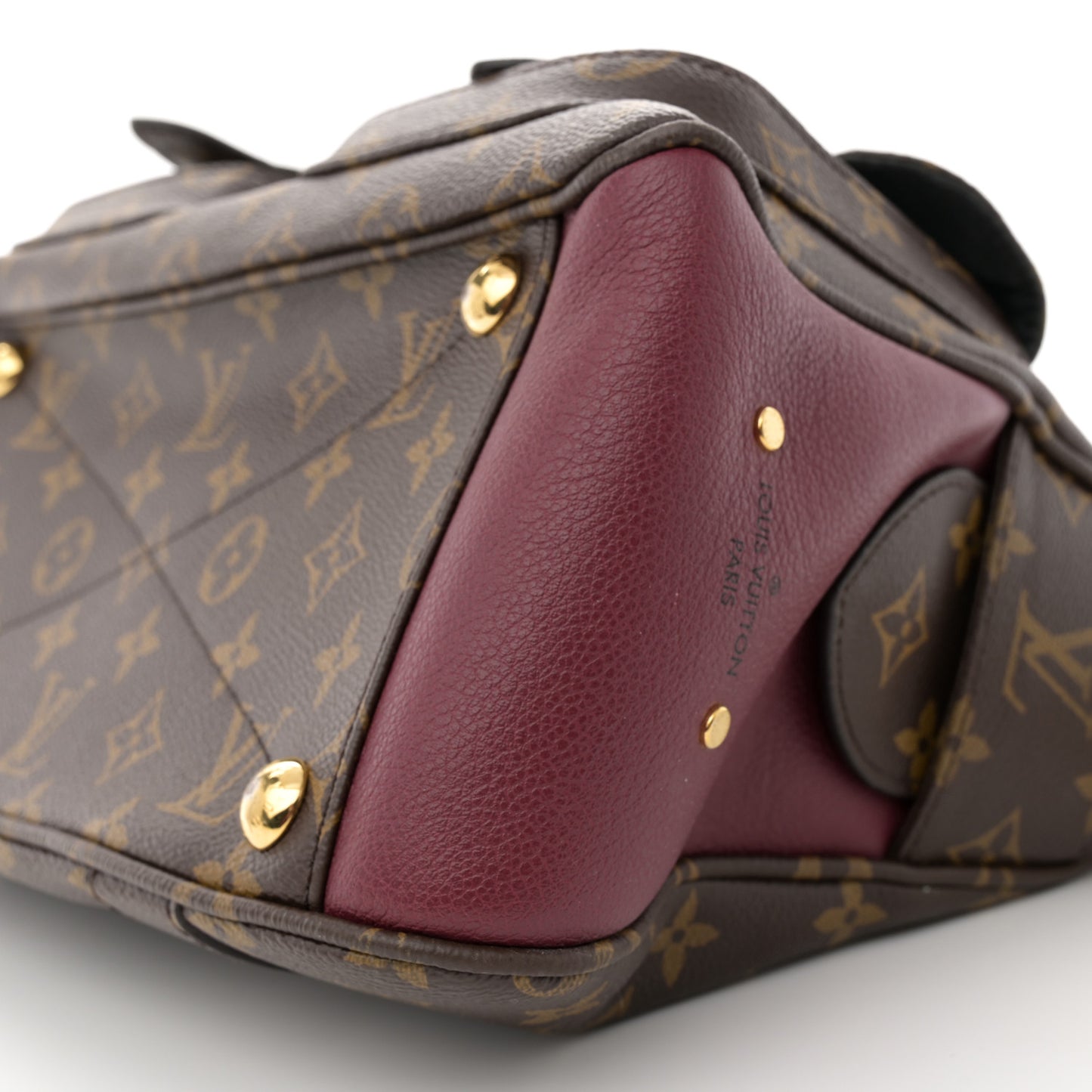 Monogram Manhattan NM Raisin