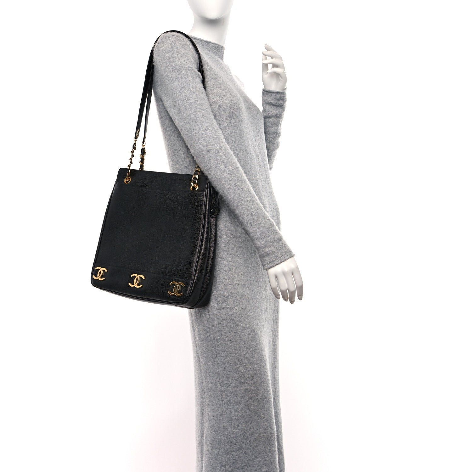Chanel Caviar CC Shoulder Bag Black 2 of 10