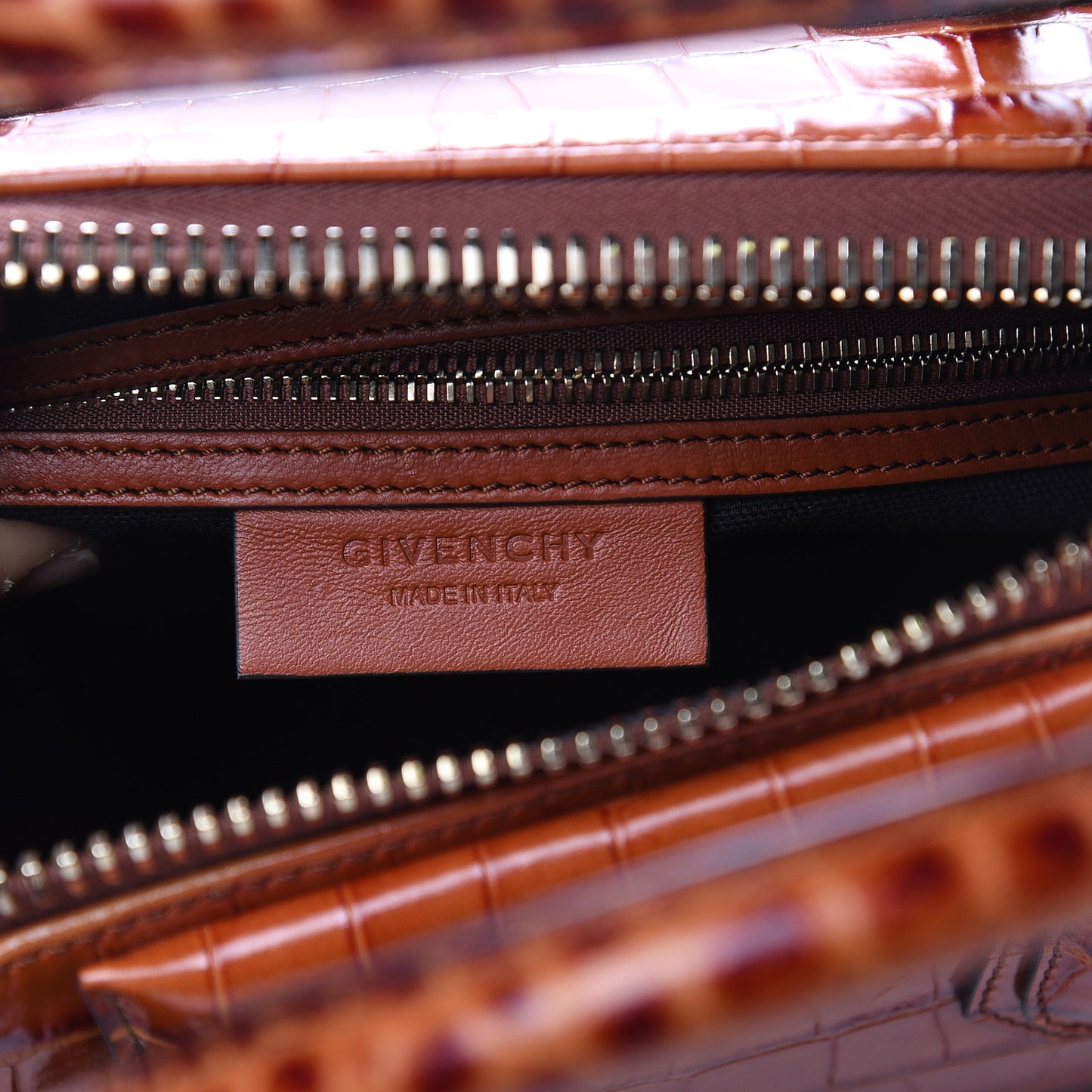 Calfskin Crocodile Embossed Small Antigona Cognac