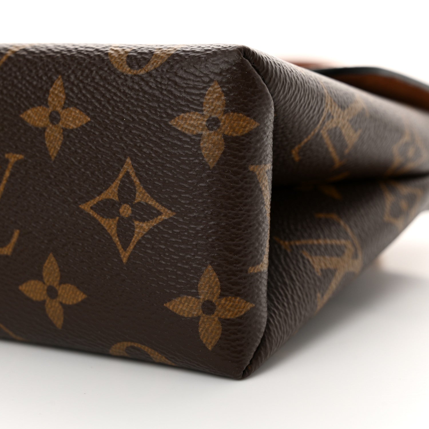 Louis Vuitton Monogram Locky BB Caramel 9 of 9