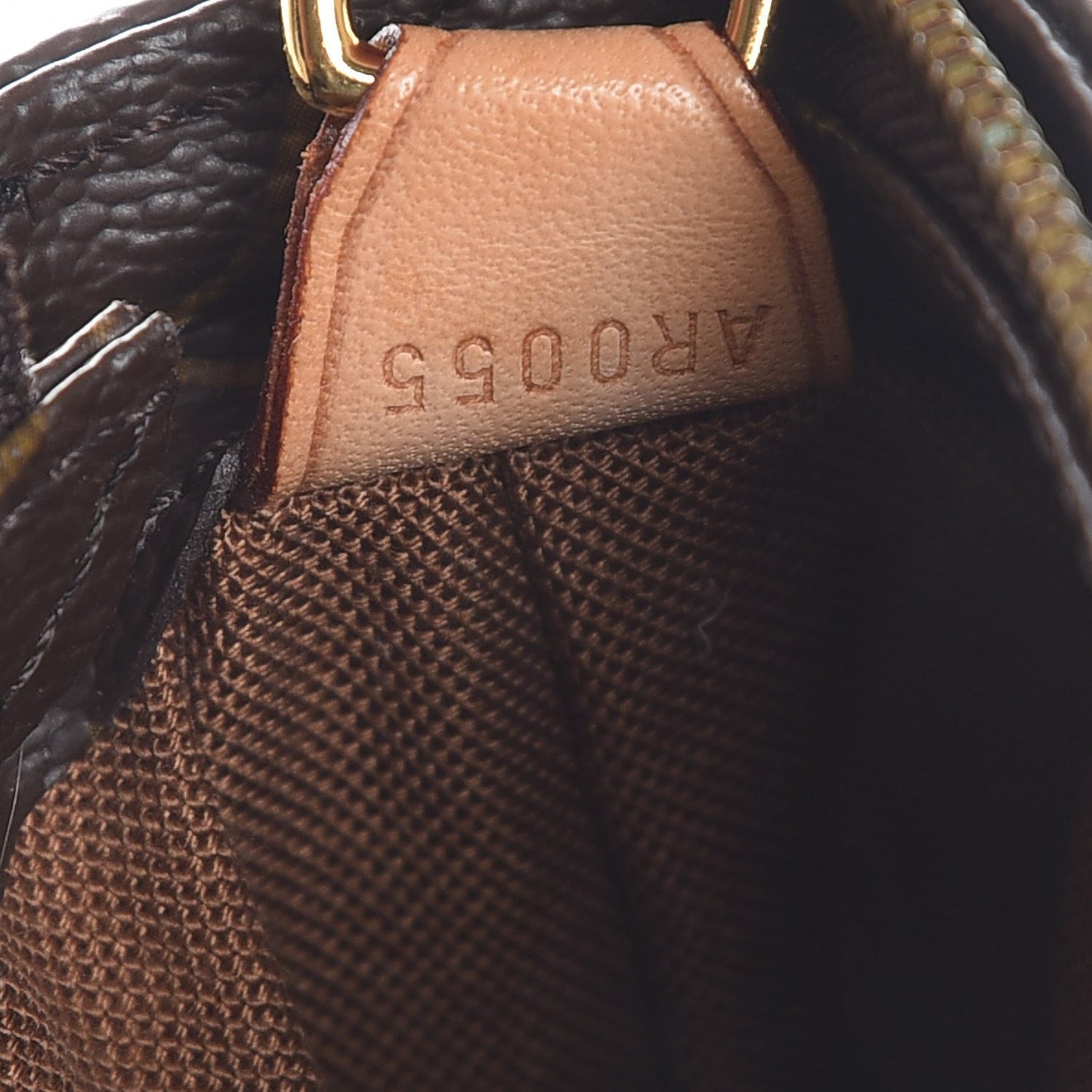 Monogram Cabas Mezzo