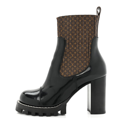 Louis Vuitton Patent Nano Monogram Ankle Star Trail Boots 38.5 Black 1 of 10