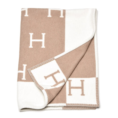 Hermes Wool Cashmere Avalon Baby Blanket Noisette Moyen White 3 of 5