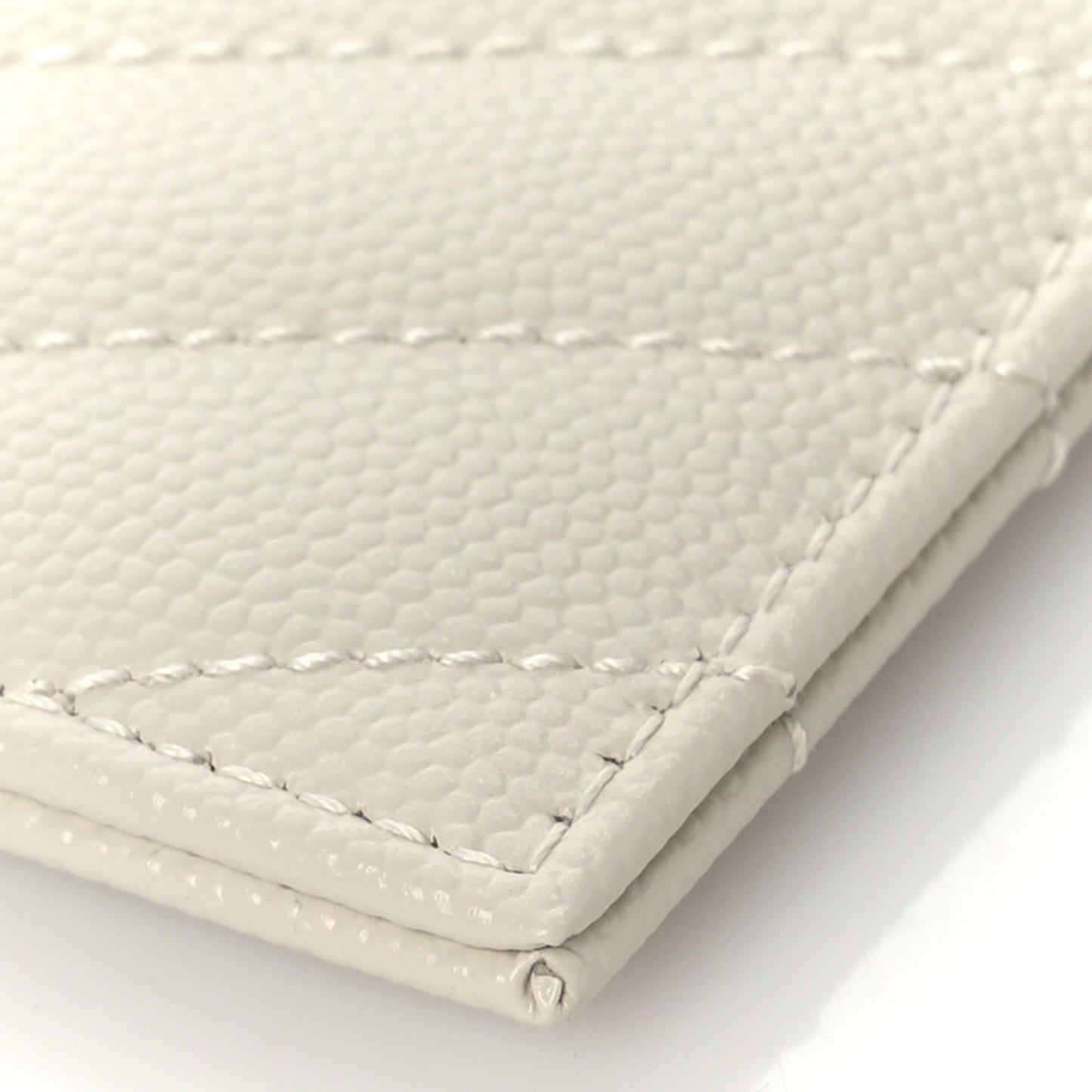 Grain De Poudre Matelasse Chevron Monogram Credit Card Case Crema Soft
