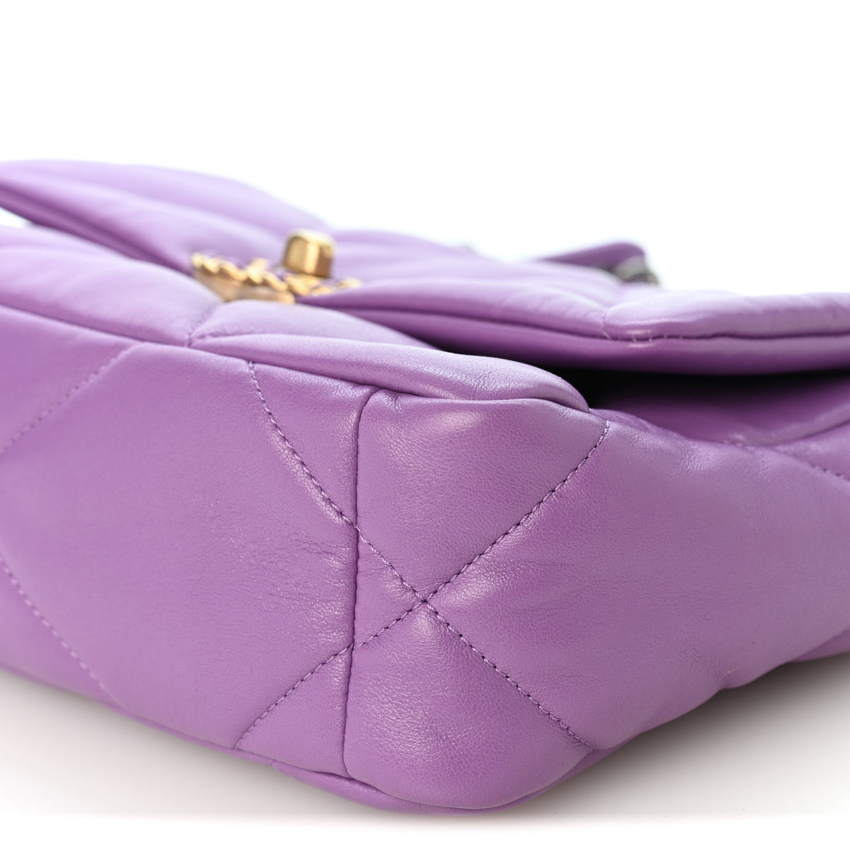 Lambskin Quilted Medium Chanel 19 Flap Purple
