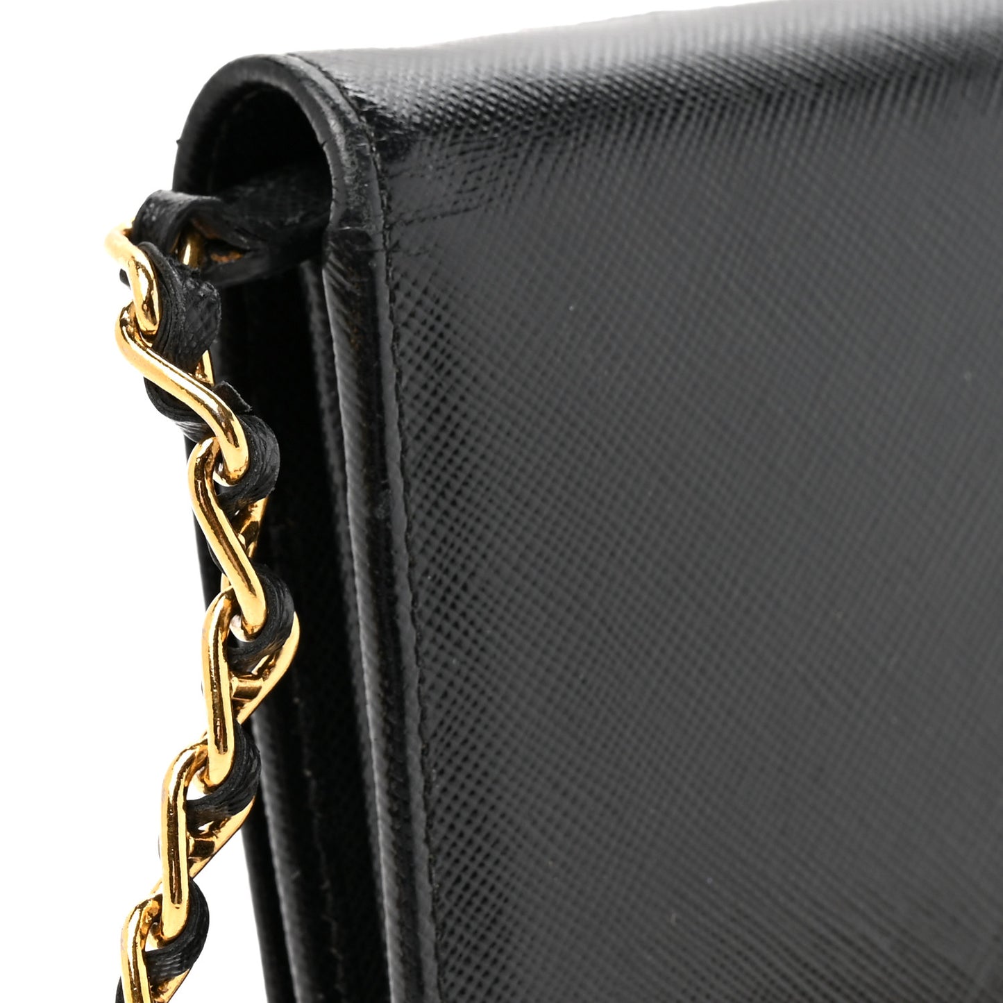 Saffiano Metal Oro Chain Wallet Black
