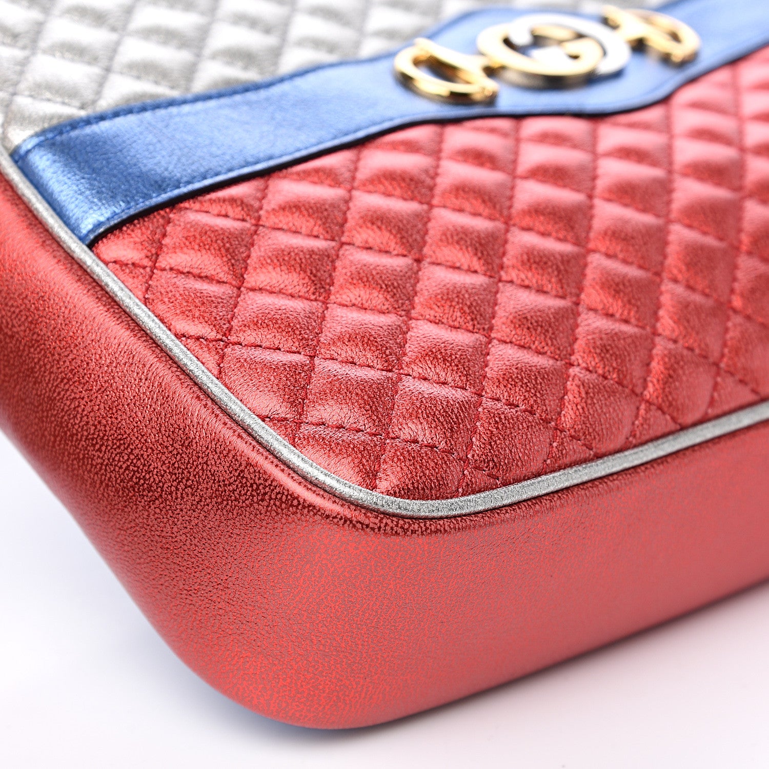 Gucci Laminated Nappa Trapuntata Small Zumi Shoulder Bag Rosso Marine Argento 7 of 8