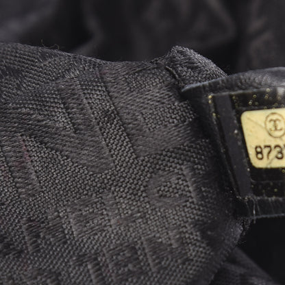 Chanel Caviar Square Stitched Tote Black 9 of 12