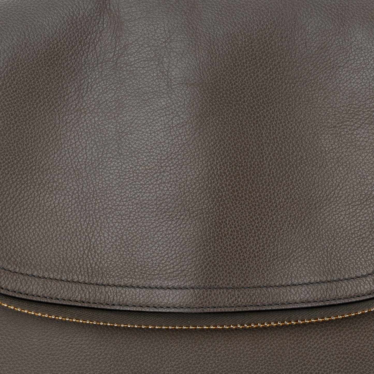 Pebbled Calfskin Medium Jennifer Graphite