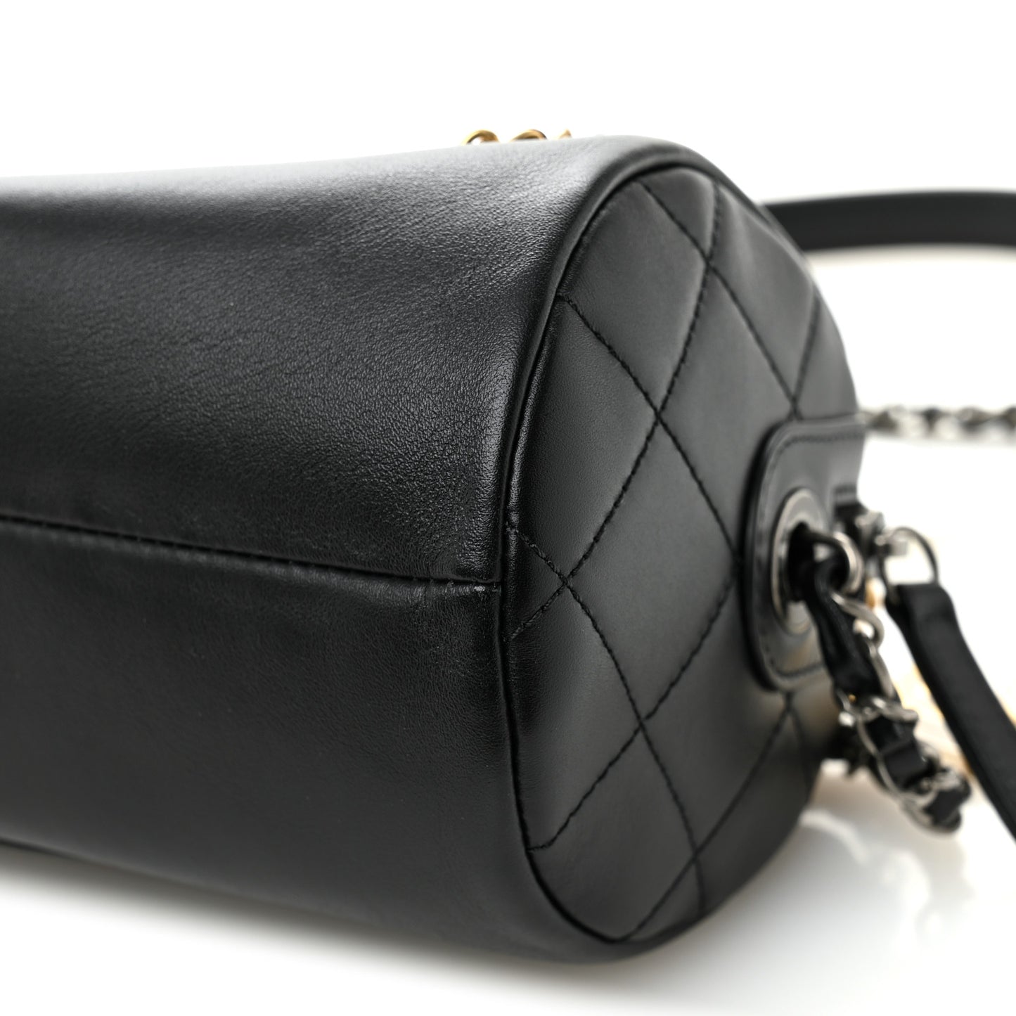 Calfskin Chain 20s Signature Bowling Bag Black