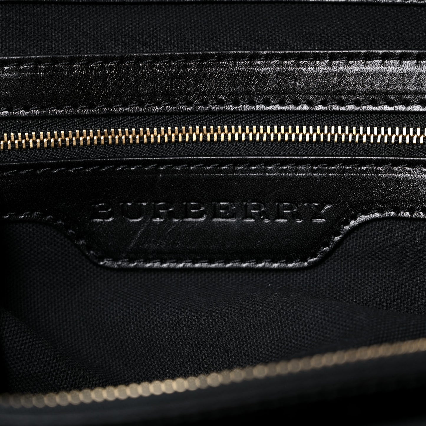 House Check Bridle Calfskin Medium Gosford Hobo Black