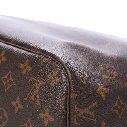 Louis Vuitton Monogram Neverfull MM 19 of 20