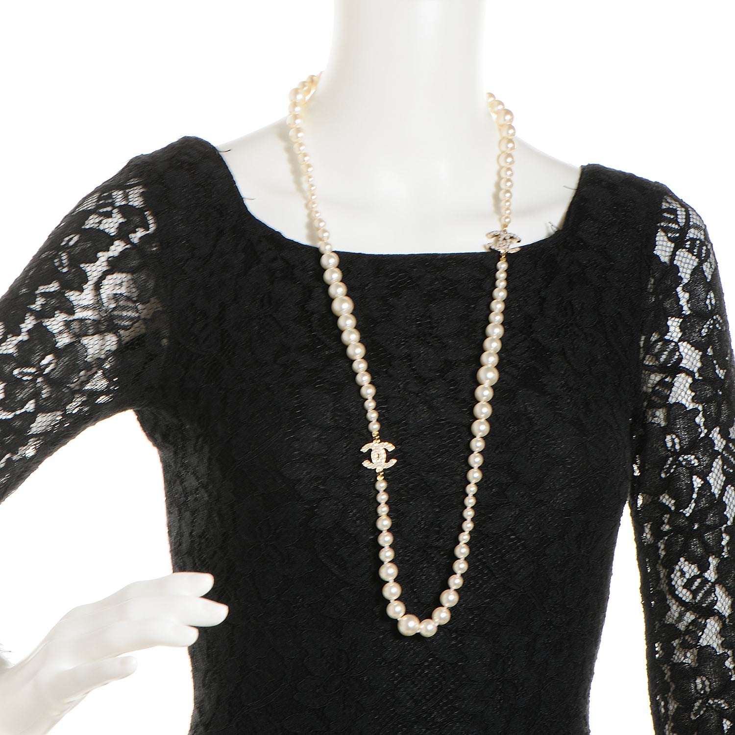 Chanel Classic CC Graduated Pearl Necklace Gold 2 of 7