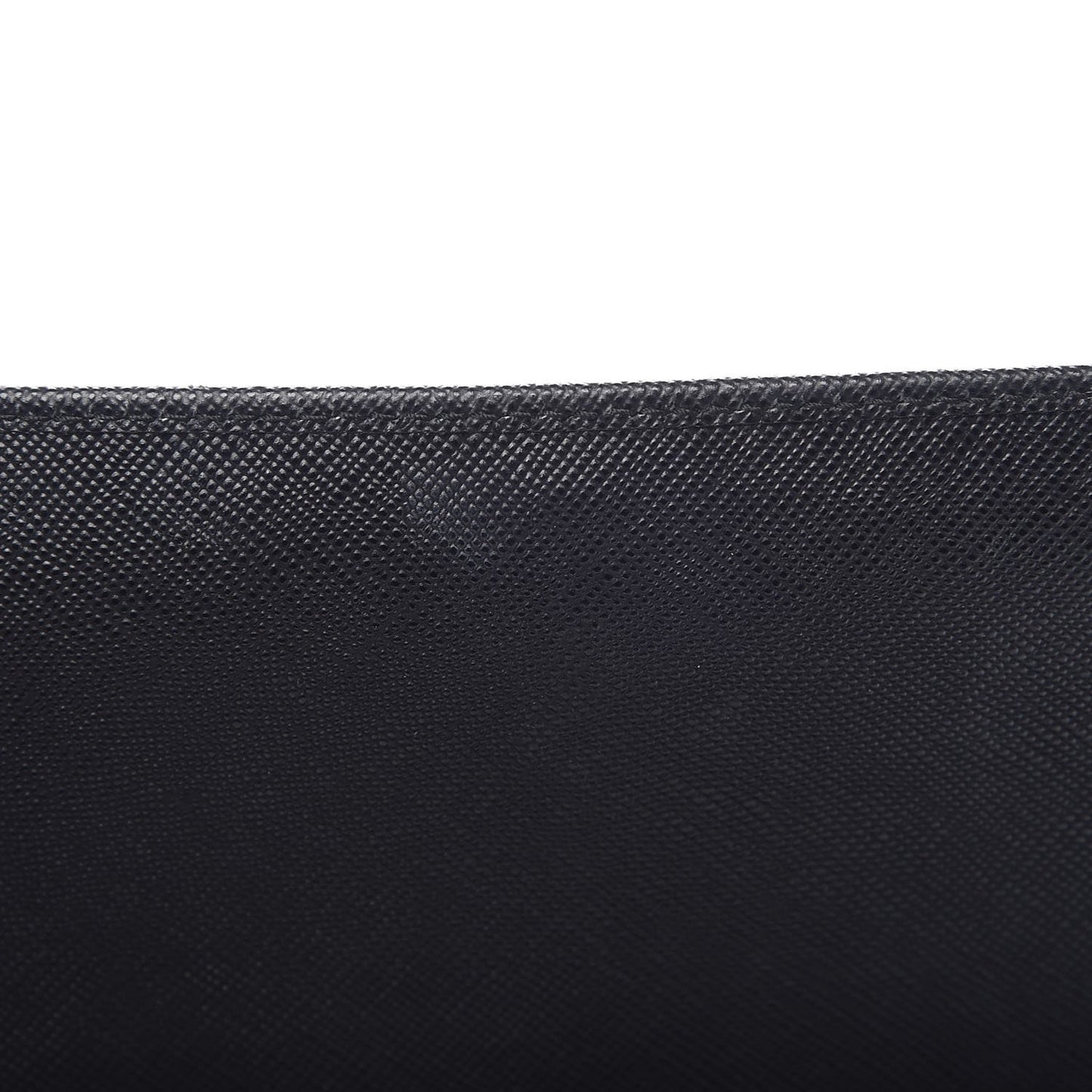 Saffiano Metal Oro Chain Wallet Black