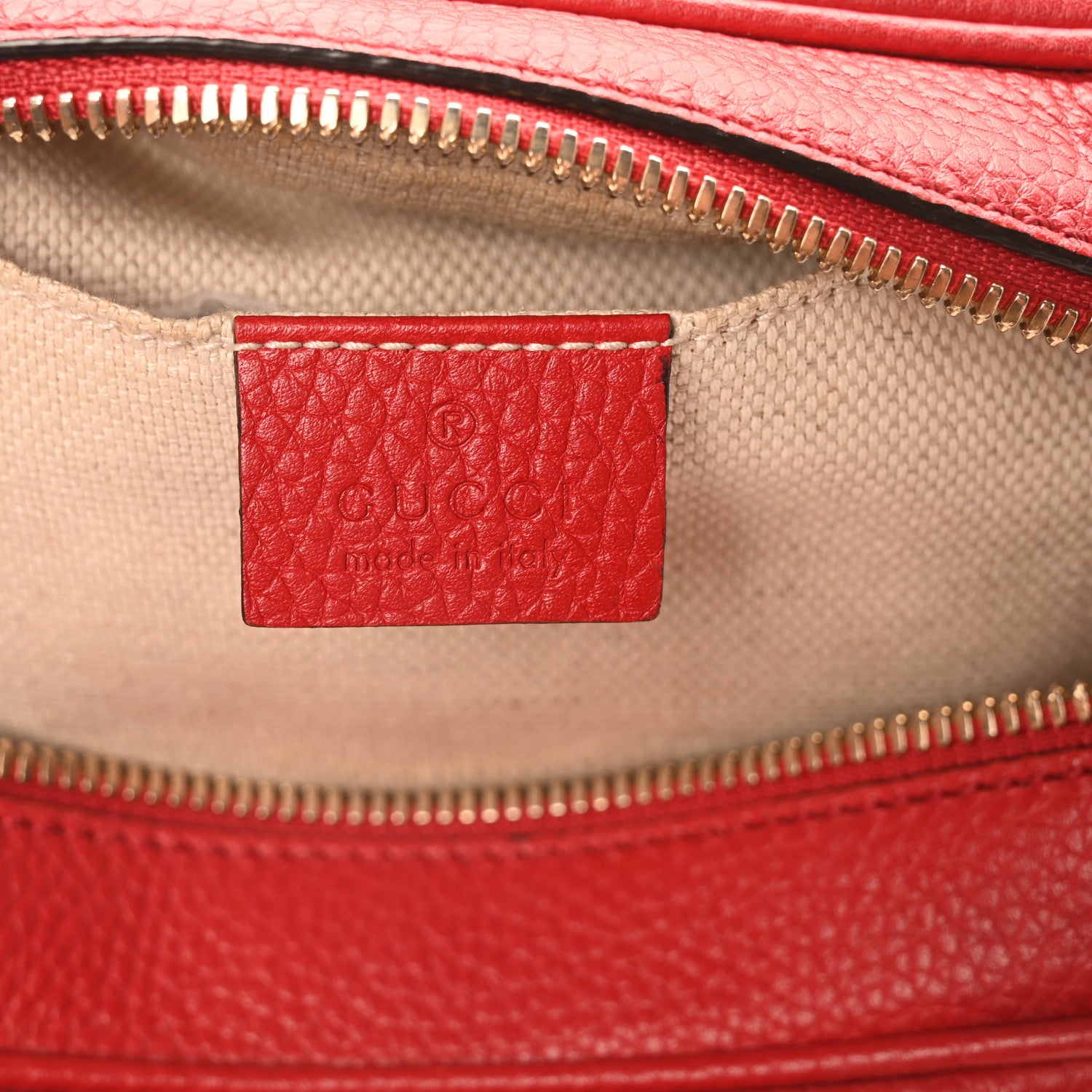 Gucci Pebbled Calfskin Small Soho Disco Bag Vibrant Red 6 of 10