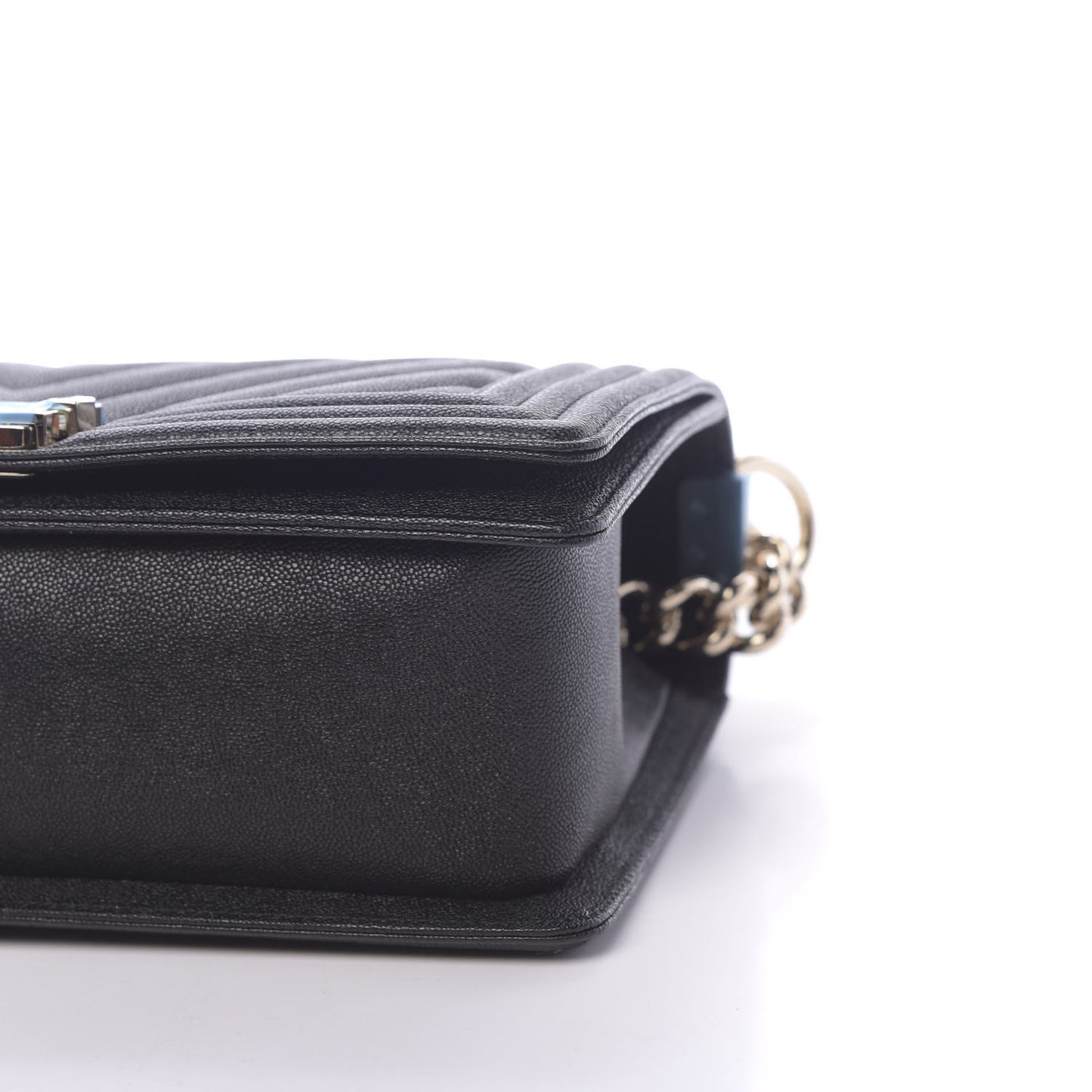 Caviar Chevron Quilted Medium Boy Flap Black
