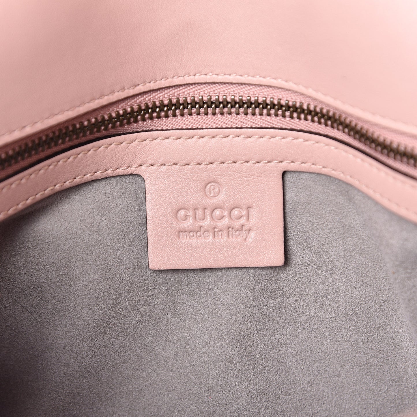 Calfskin Matelasse Small GG Marmont Shoulder Bag Perfect Pink