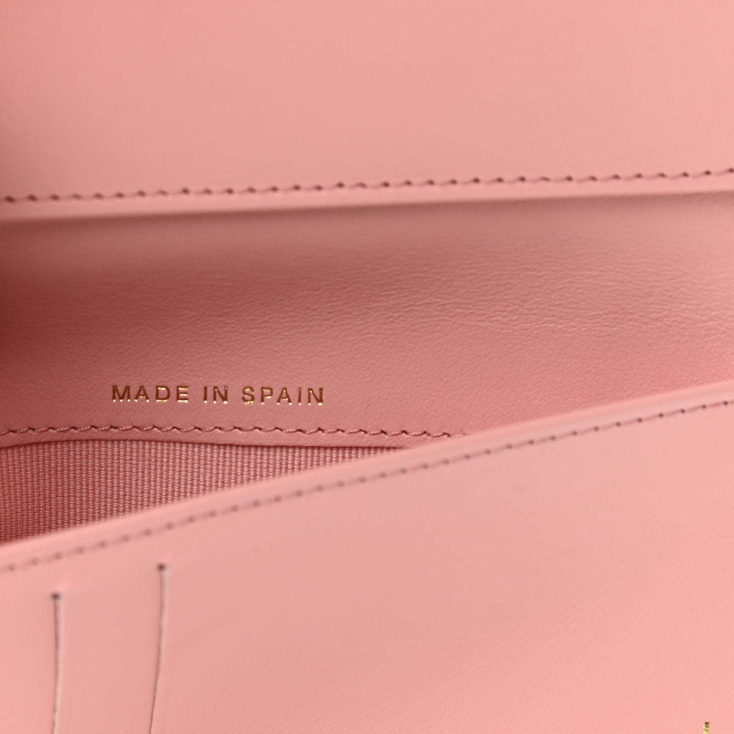 Caviar Quilted Medium Flap Wallet Pink