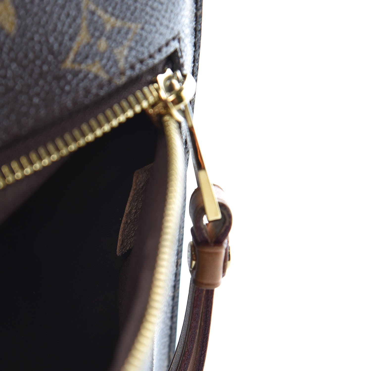 Louis Vuitton Monogram Pochette Metis 7 of 15