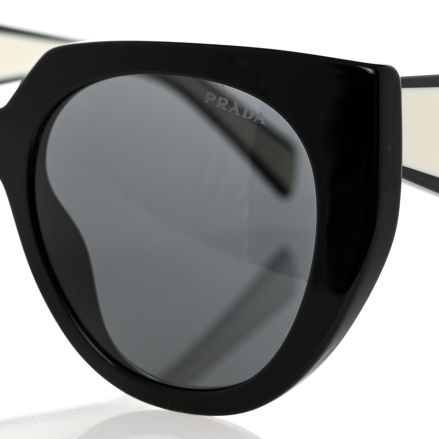 Acetate Sunglasses SPR 14W Black White