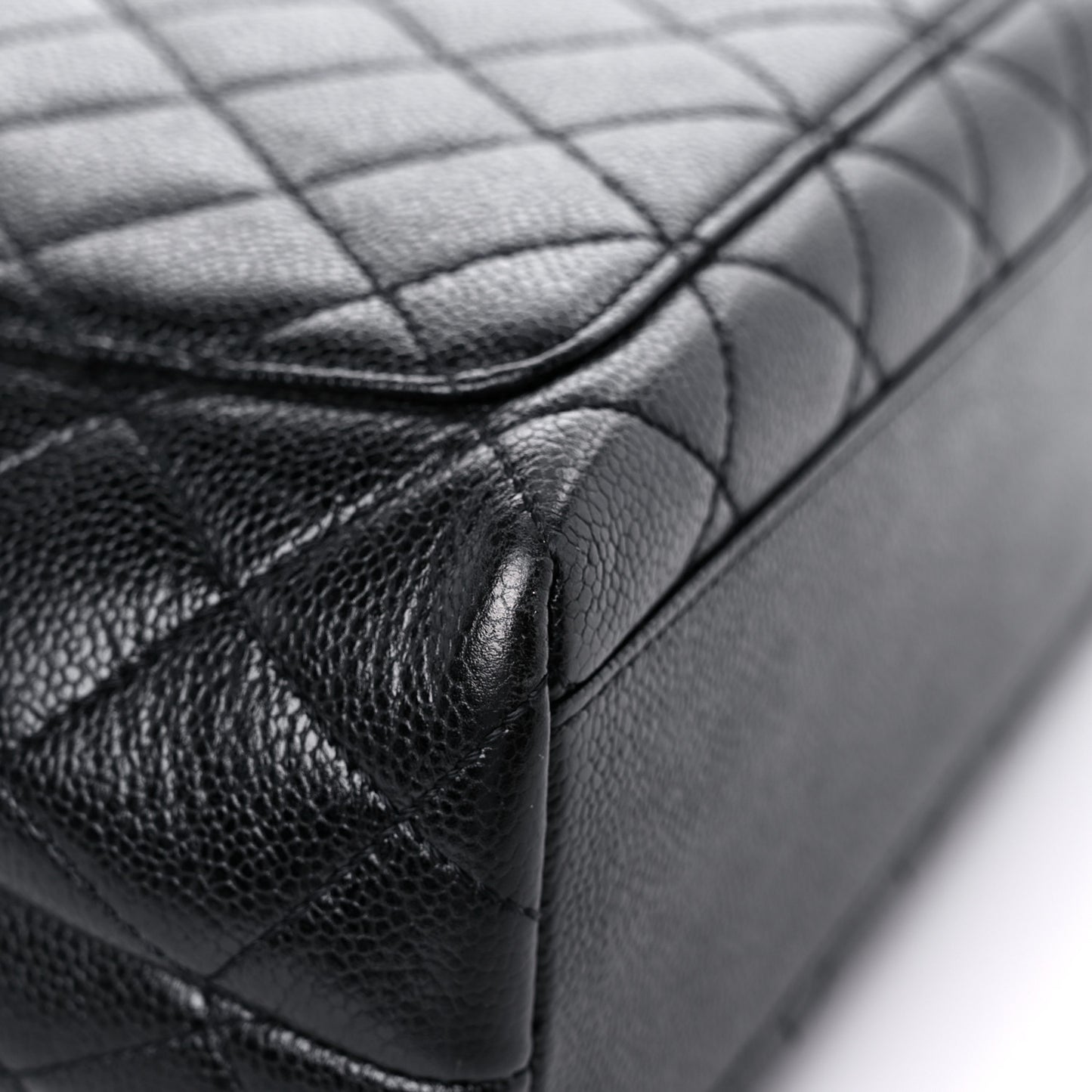 Caviar Quilted Jumbo Kelly Flap Black