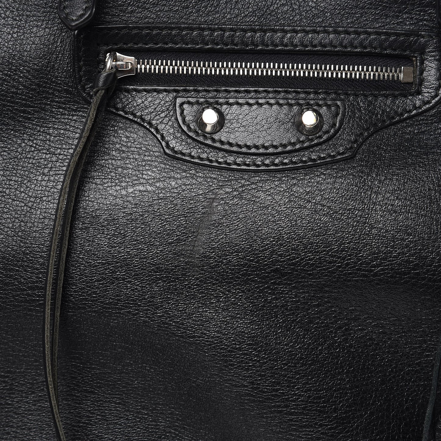 Supple Calfskin Papier A4 Zip Around Tote Black