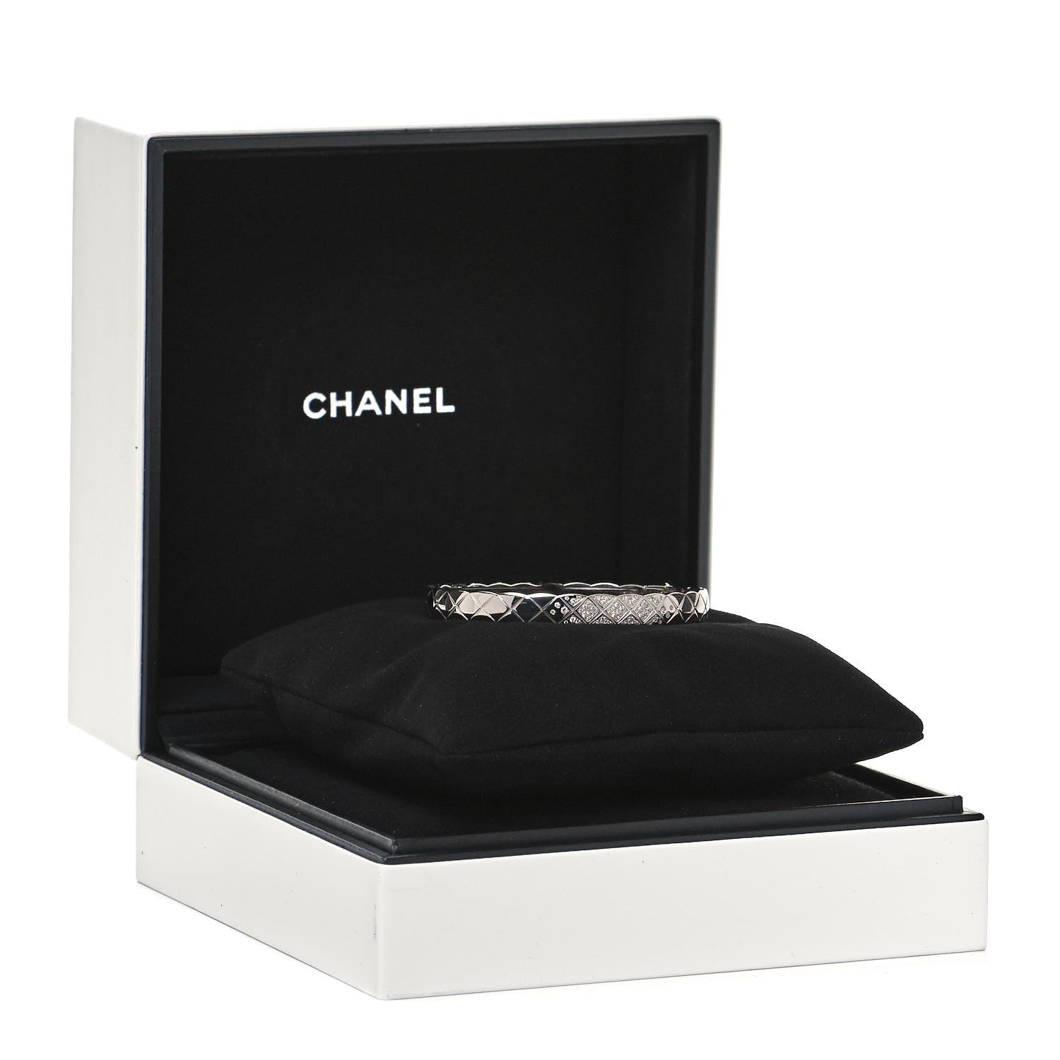 Chanel 18K White Gold Diamond Coco Crush Bracelet S 5 of 5