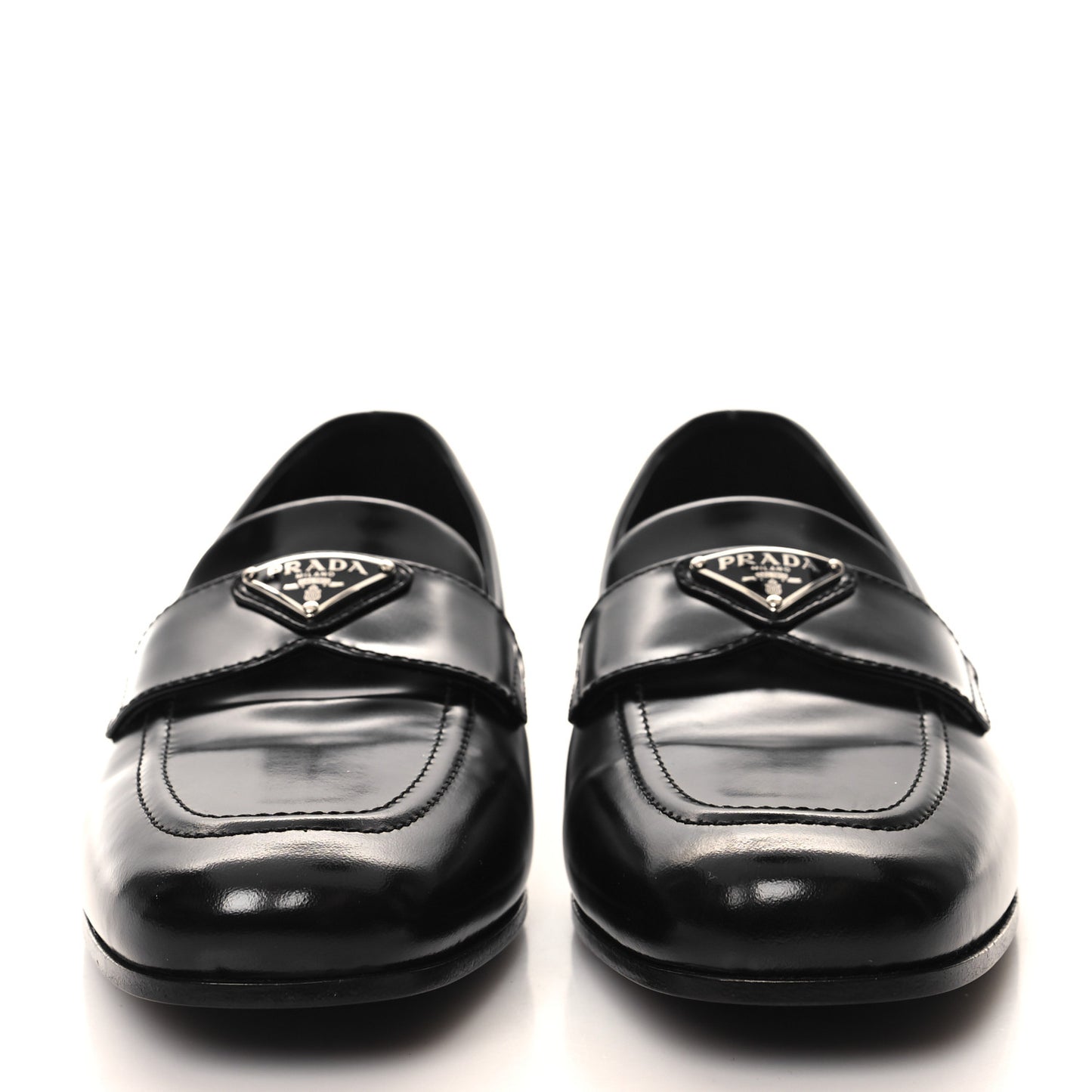 Spazzolato Metal Triangle Logo Loafers 38 Black