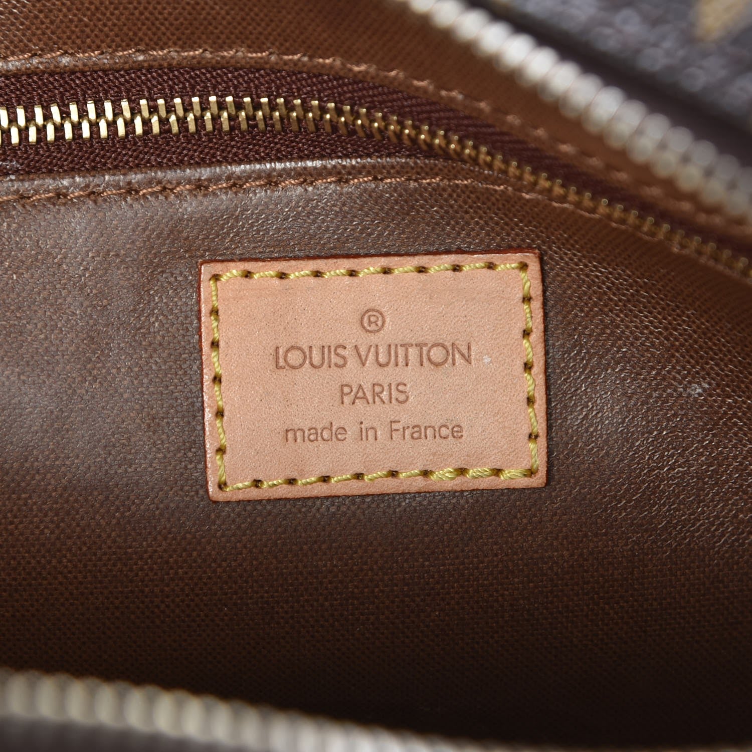 Louis Vuitton Monogram Toiletry Bag 25 6 of 7