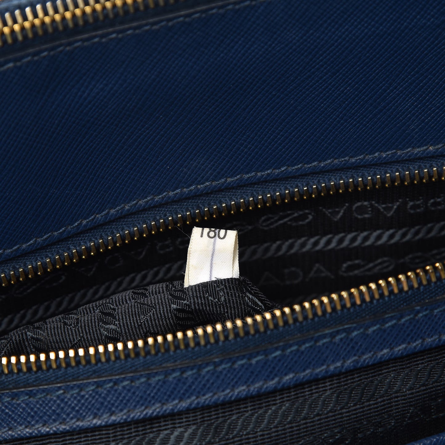 Saffiano Lux Extra Large Galleria Double Zip Tote Bluette