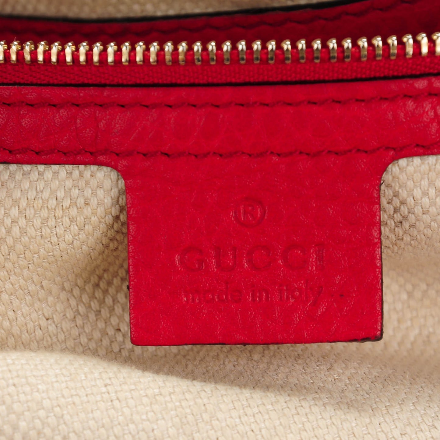 Pebbled Calfskin Large Soho Shoulder Bag Red