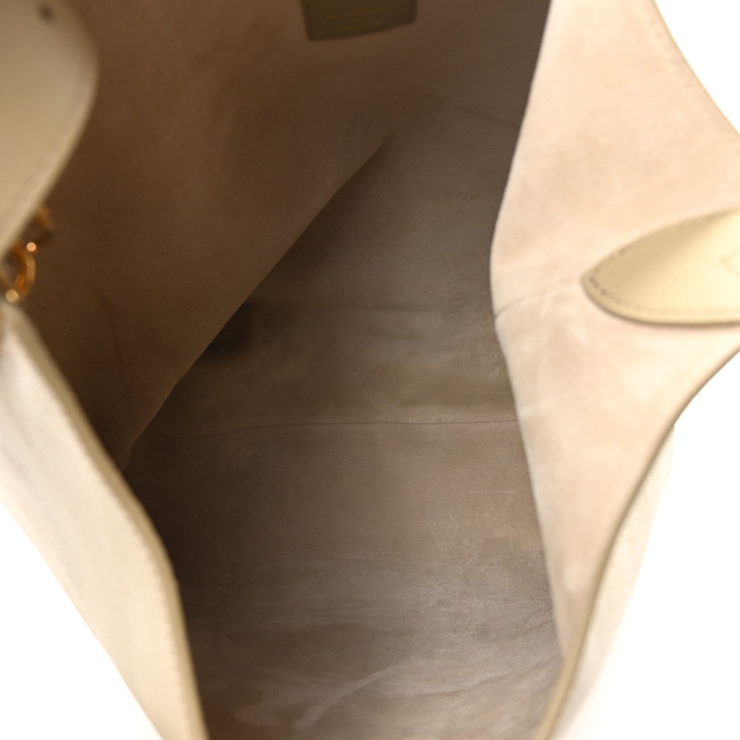 Louis Vuitton Grained Calfskin Low Key Hobo MM Clay 5 of 9