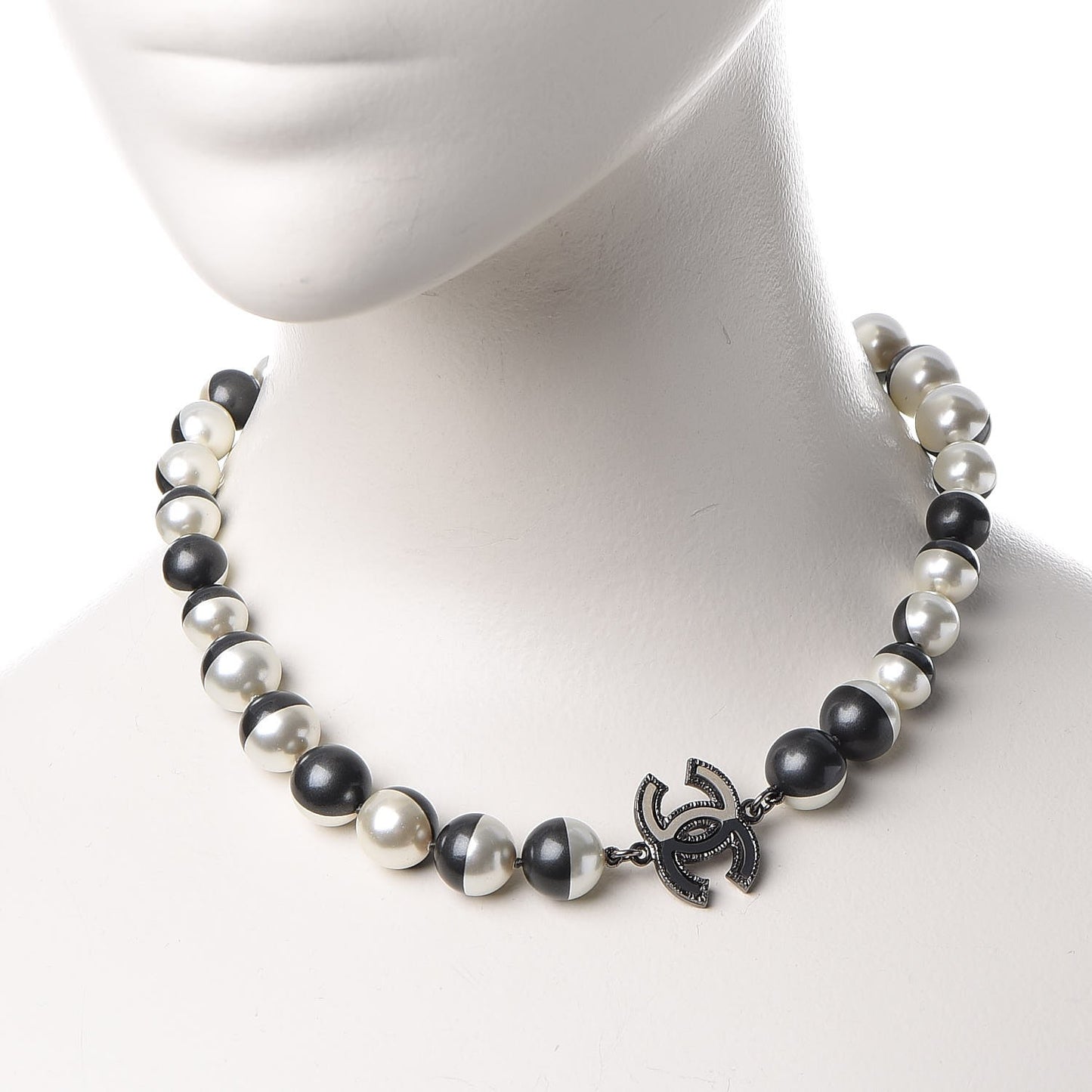Ruthenium Resin Bead CC Choker Necklace Dark Grey
