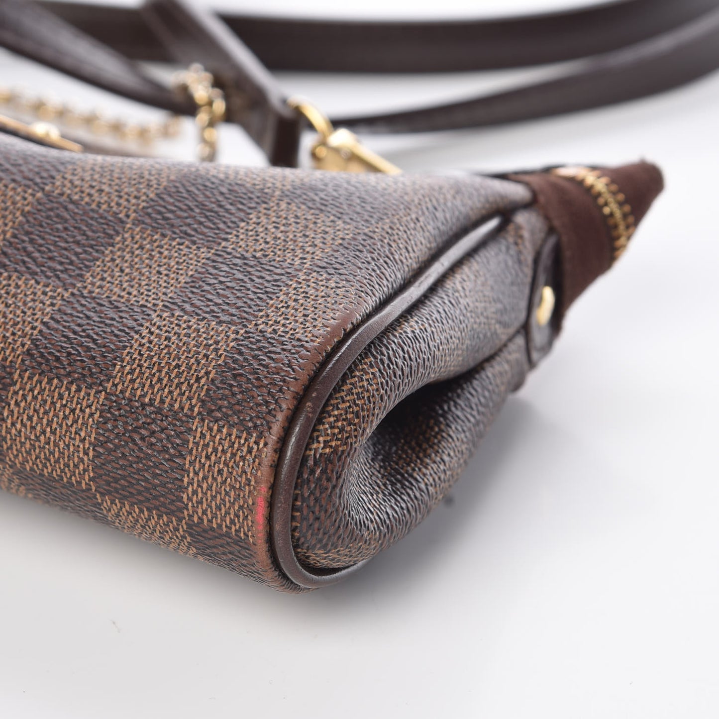 Damier Ebene Eva Clutch