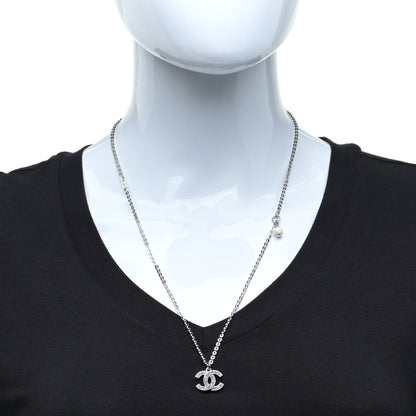Chanel Crystal Pearl CC Pendant Necklace Silver Black 2 of 5