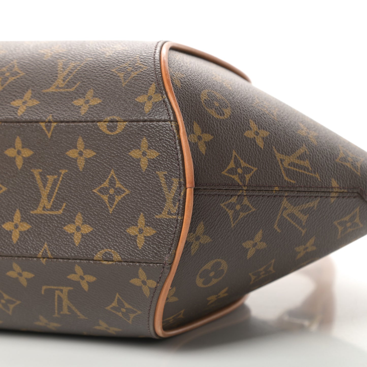 Monogram Ellipse MM
