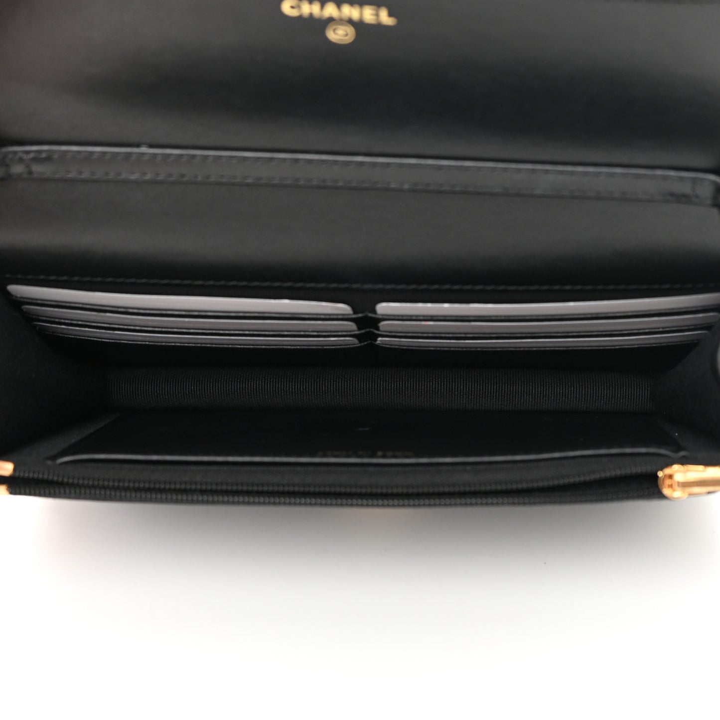 Lambskin Quilted Twisted CC Wallet On Chain WOC Black