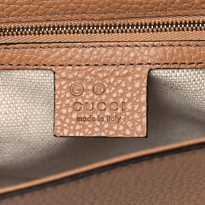 Gucci Pebbled Calfskin Medium Soho Flap Crossbody Camelia 6 of 11