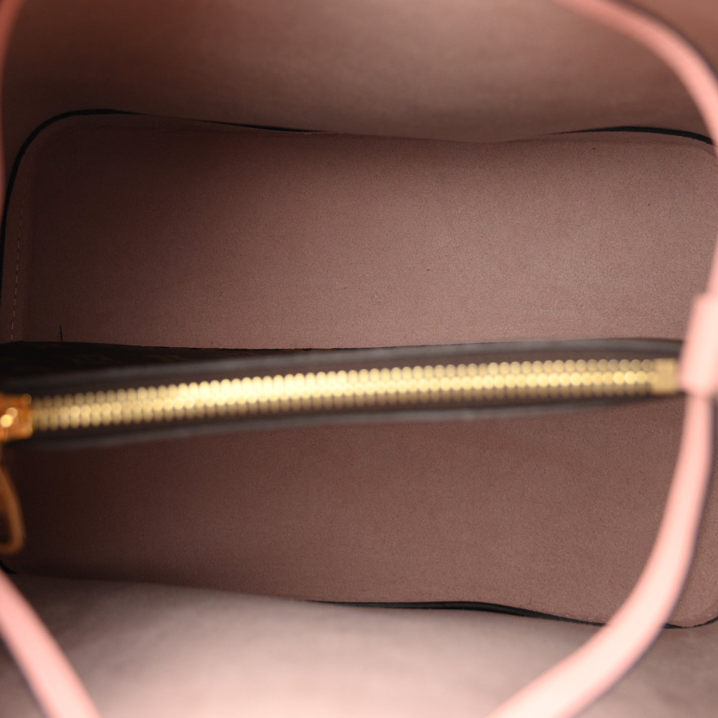 Monogram Neonoe MM Rose Poudre